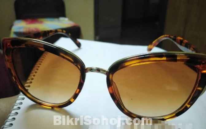 Women sunglasses